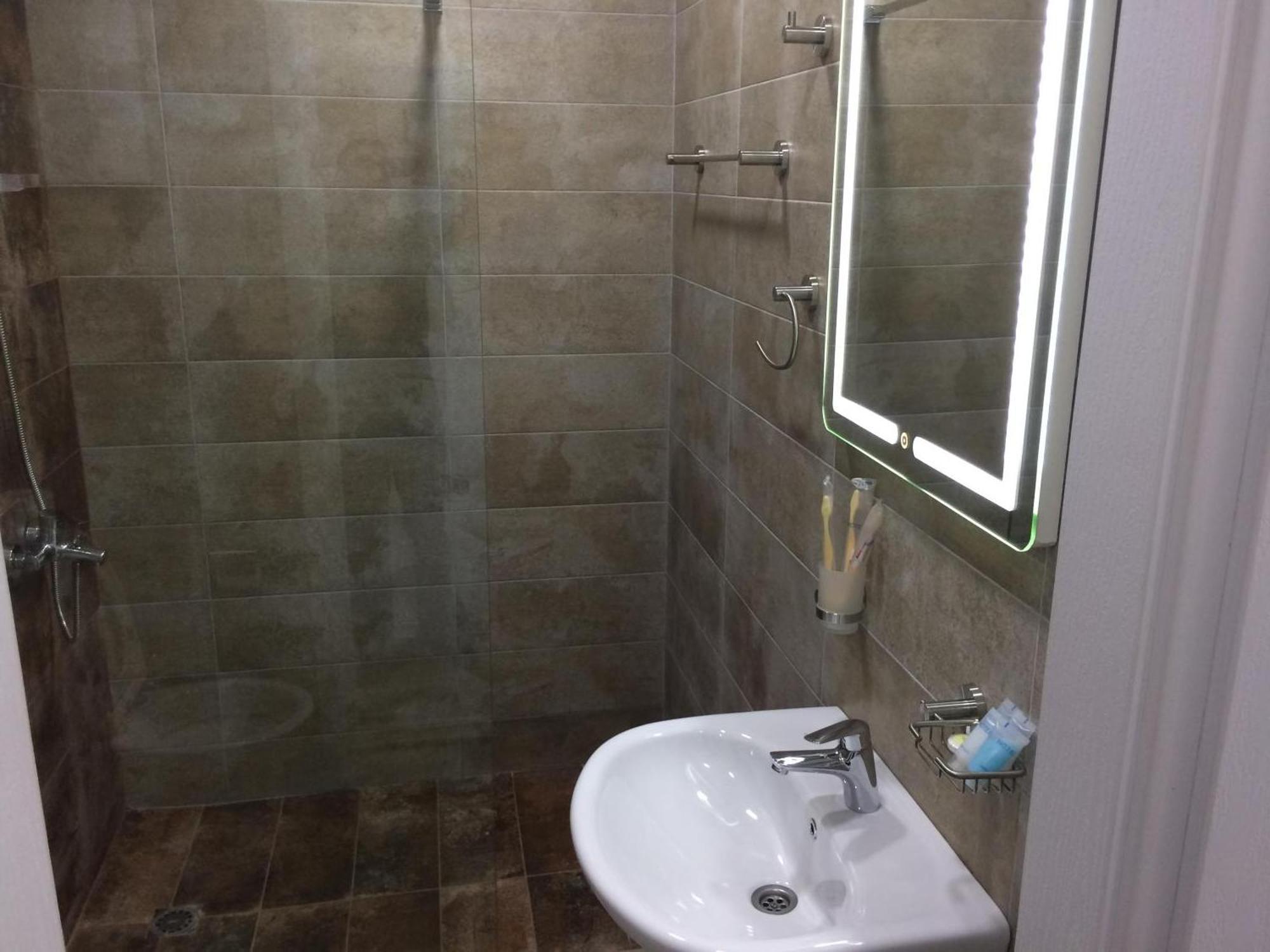 Ferienwohnung Selfie Batumi Exterior foto