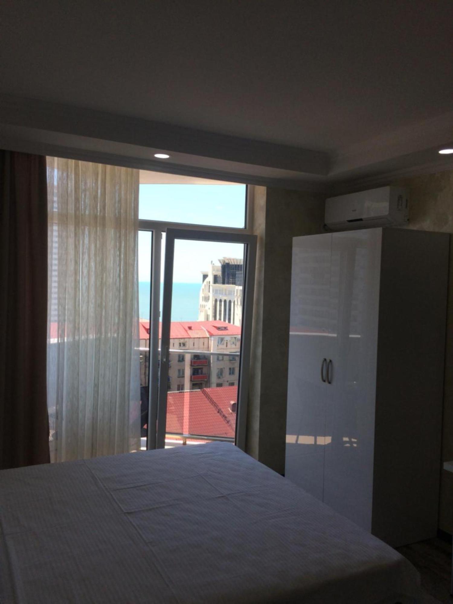 Ferienwohnung Selfie Batumi Exterior foto